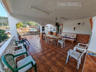 Masía en Alfondeguilla. Finca rustica con casa totalmente esterior y practica alfondegui