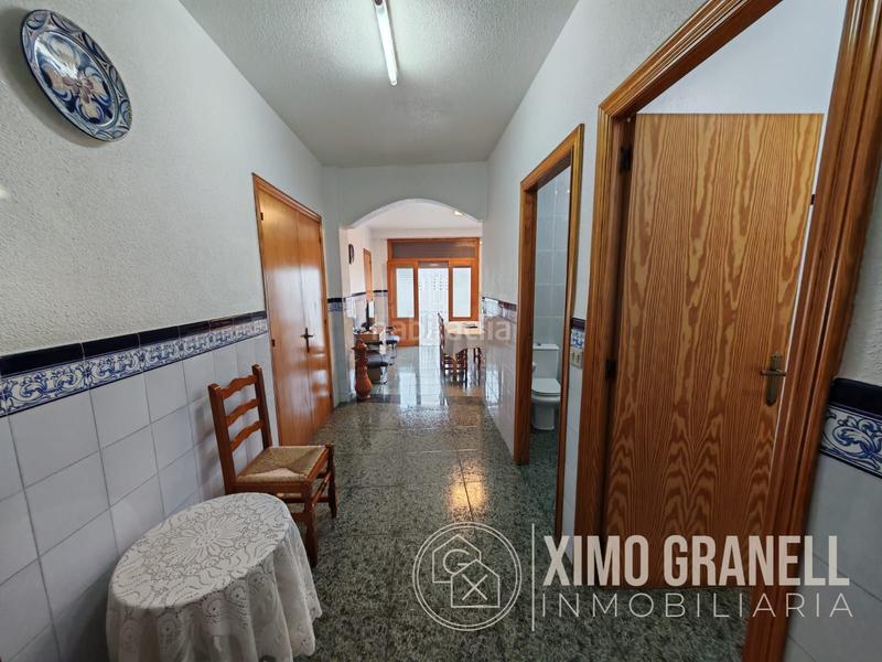 Foto fed22977-08ae-473f-82ca-c66ba18a01ca. Casa planta baja esquinera con terraza en centro de playa en Moncofa
