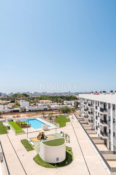 Foto 8436f6ee-19af-437b-a4e1-46b5987e382d. Rent flat in carrer de gran canaria 24 in Playa Muchavista Campello (el)