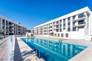 Rent Flat in Maestro josé garberí serrano 16