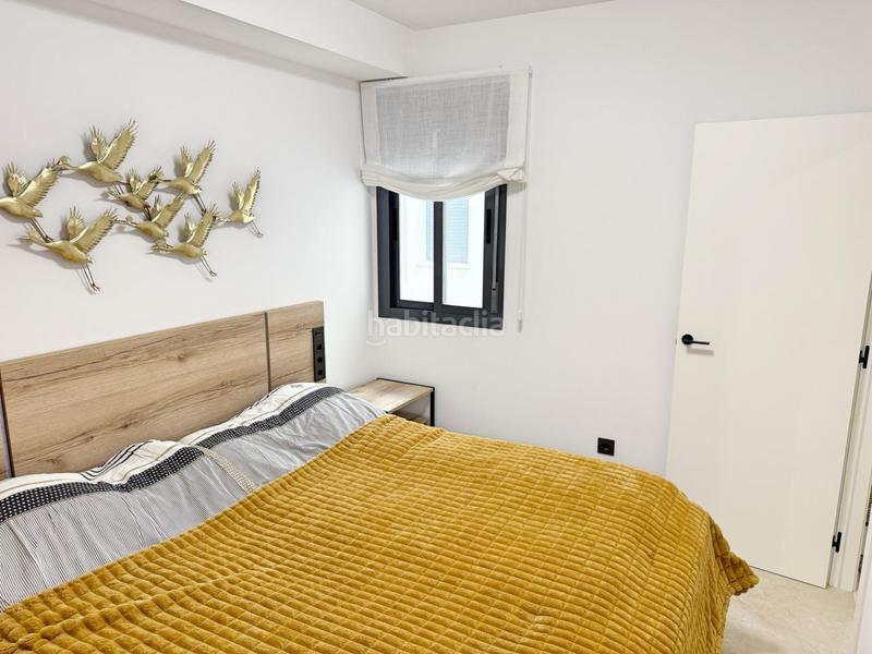 Foto 5db0a2b1-3a25-418c-be50-65d61f6ce182. Apartamento lujoso apartamento en el centro 2023 en Torrevieja