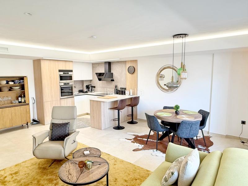 Foto 793f0e86-8ff1-4f52-8aec-357e8f5c6828. Apartamento lujoso apartamento en el centro 2023 en Torrevieja