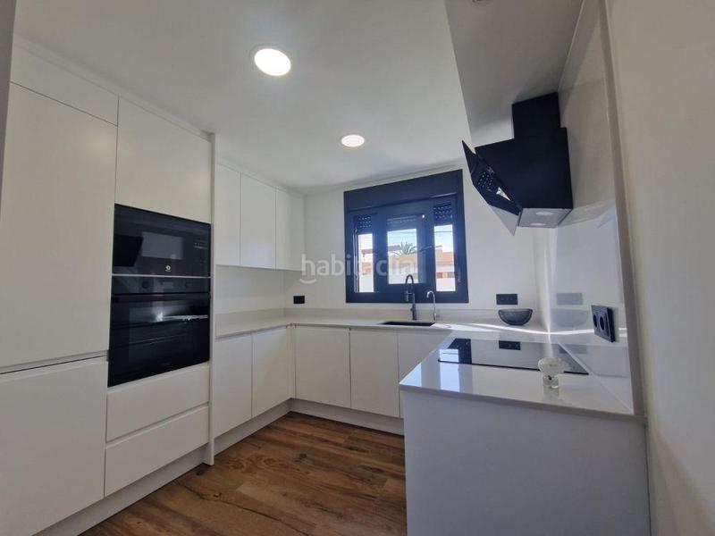 Foto 981bc9e4-40c3-4fe4-9e89-9ae3ace858b1. Chalet mit pool in Los Balcones-Los Altos Torrevieja