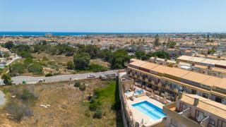 Dúplex a Playa Flamenca. Luminoso tríplex en venta  orientación sur, 3 plantas, cerca del