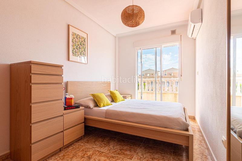 Foto 3db79992-bf39-4432-a11a-c2fd6e190efa. Maison jumelée avec parking piscine dans Los Balcones y los Altos Orihuela