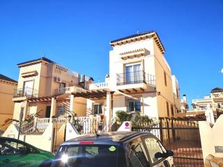 Chalet en Playa Flamenca. Villa adosada de 3 dormitorios en playa flamenca