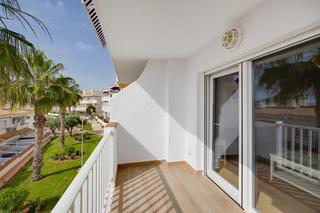 Apartamento en Aguamarina. Apartamento recién renovado a solo 300 metros de la playa aguama