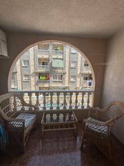 Apartment in Parque de las Naciones. Apartamento totalmente renovado con piscina, cerca del centro de