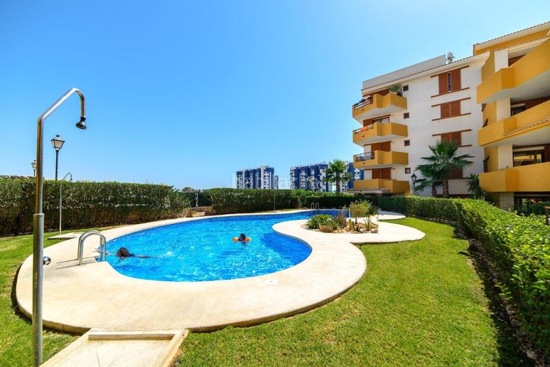 Foto 42e9e8b7-9d1c-4abf-8050-fd5e1c719898. Apartamento  orientado al sureste Punta Prima en Orihuela