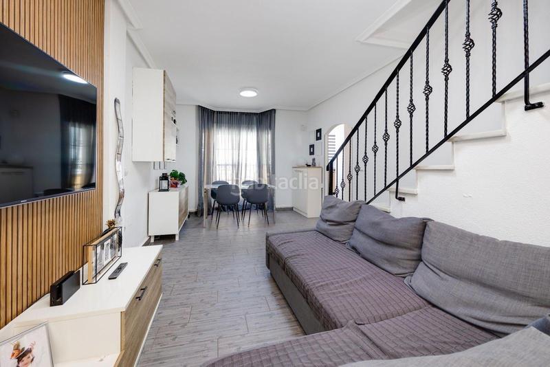 Foto f131779f-221f-451d-80ed-8b5e6fb3fa74. Casa  adosada en venta en El Raso Guardamar del Segura