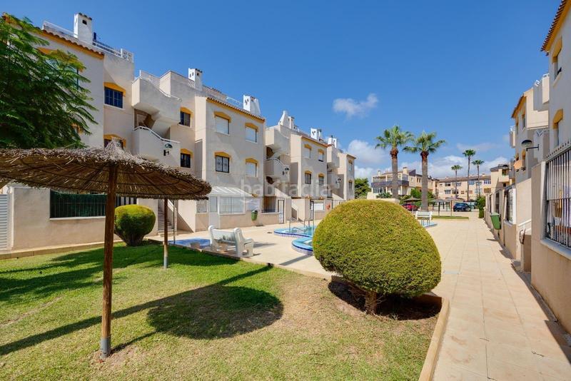 Foto 839a1a9a-df3d-420d-9eae-ba2c4f37fb0a. Planta baja apartamento en planta baja en venta en Punta Prima en Torrevieja