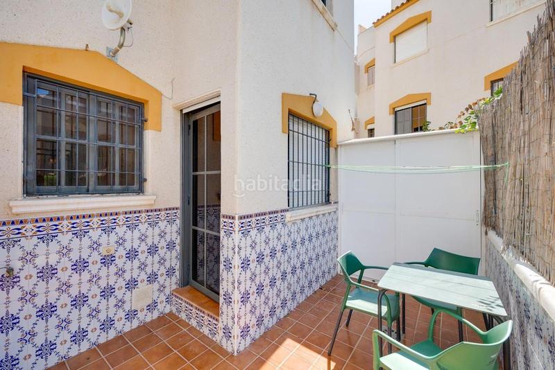 Foto d31e1c1f-43d9-4d30-ad78-147ab7da7220. Planta baja apartamento en planta baja en venta en Punta Prima en Torrevieja