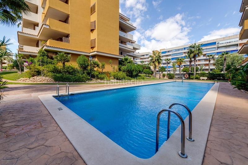 Foto 74f20a6b-d0f9-48b2-b644-dec992a1dcca. Ático impresionante ático en la entrada, Punta Prima en Torrevieja