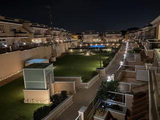 Àtic a Los Balcones-Los Altos. Impresionante ático dúplex con solárium privado en torrevieja
