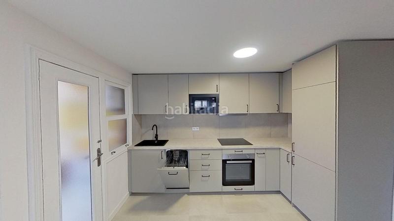 Foto 6b4721d7-a15e-4a7b-ba1d-d04b29fb46ae. Apartamento impresionante apartamento junto a la playa con modernas comodidades en Torrevieja