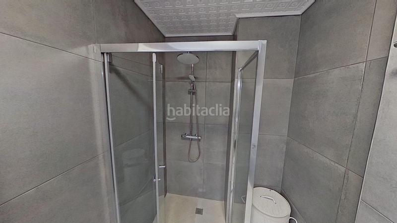 Foto ef45121b-7a1c-4ee4-991d-d22d058f0c5d. Apartamento impresionante apartamento junto a la playa con modernas comodidades en Torrevieja