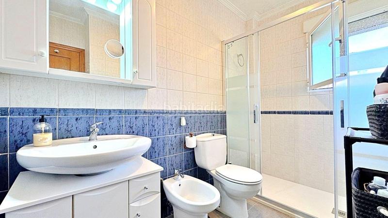 Foto 5a081871-a84d-4e8a-9472-ce92f7fe6aef. Dúplex encantadora casa adosada de dos dormitorios con piscina comunitaria cerca del mar en Orihuela