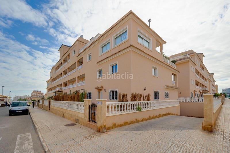 Foto 75d31509-dc79-426e-b752-34b3162f8b7b. Piano terra con parcheggio piscina in Playa Flamenca Orihuela