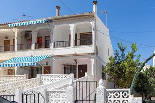 Casa a Avenida Habaneras - Curva de Palangre. Oportunidad adosado con garaje y piscina