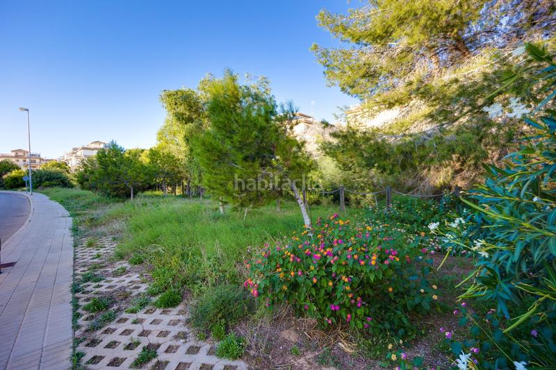 Foto c7eadee4-1a09-4356-a57c-cf3abe29b548. Chalet with heating parking in La Zenia Orihuela