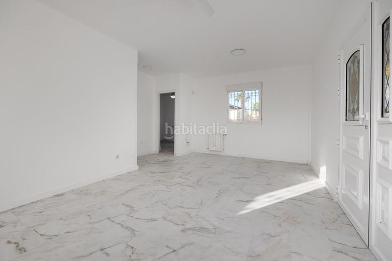 Foto dea7d28e-761c-4cf9-8845-1431eda7e0a6. Chalet with heating parking in La Zenia Orihuela