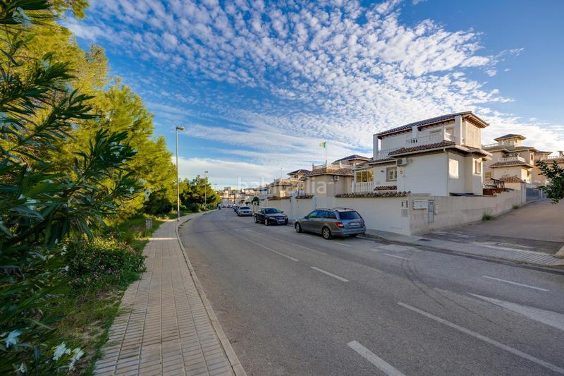 Foto e86bfa55-b212-4fb6-aa24-824c7450a2db. Chalet with heating parking in La Zenia Orihuela