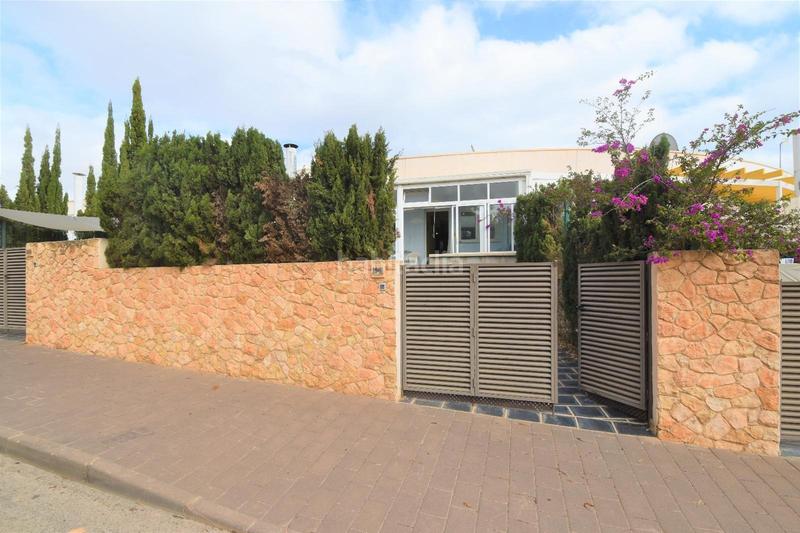 Foto 19ee8878-74d9-43df-8648-80a591620816. Planta baixa amb aparcament piscina a Campoamor Orihuela