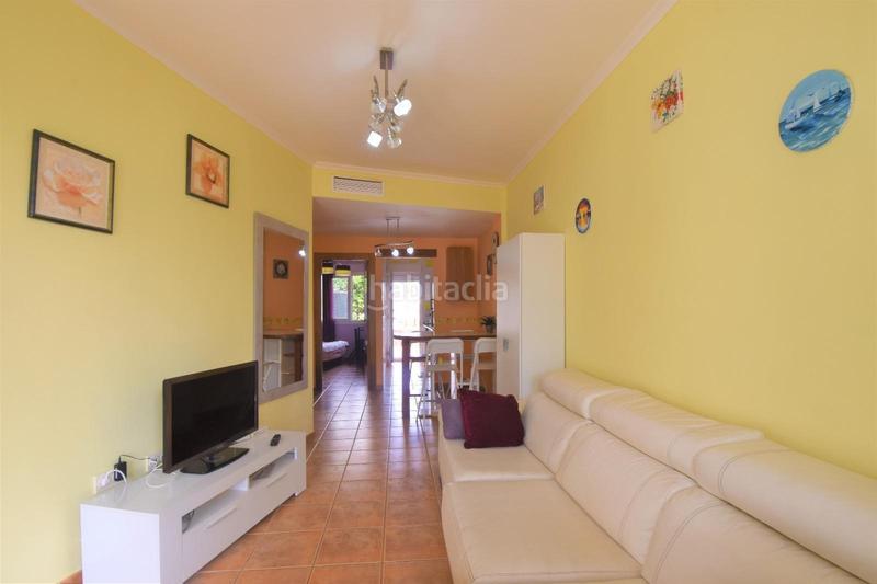 Foto 5e5471f3-4d71-46f9-8874-e1a720db6658. Planta baixa amb aparcament piscina a Campoamor Orihuela