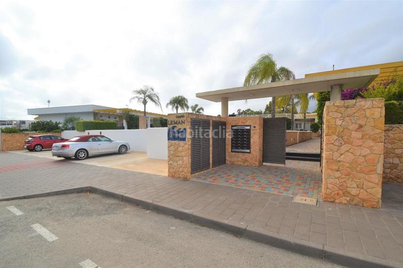 Foto dc607cc5-e20b-4389-a98e-b8db87226acd. Planta baixa amb aparcament piscina a Campoamor Orihuela