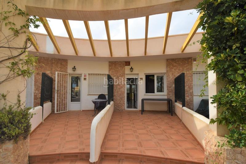 Foto e6803ca0-a4cb-4591-98cb-f51594a6e739. Planta baixa amb aparcament piscina a Campoamor Orihuela