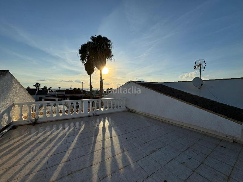 Foto ae51ee76-9461-45f6-bc20-98a349461df6. Xalet amb aparcament a Zona Carrefour - Urbanizaciones Torrevieja