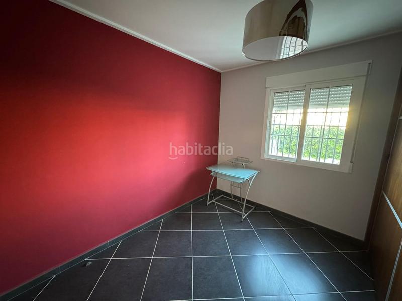 Foto e25a17d2-e8c0-451e-bf7e-31da3d41fc72. Xalet amb aparcament a Zona Carrefour - Urbanizaciones Torrevieja