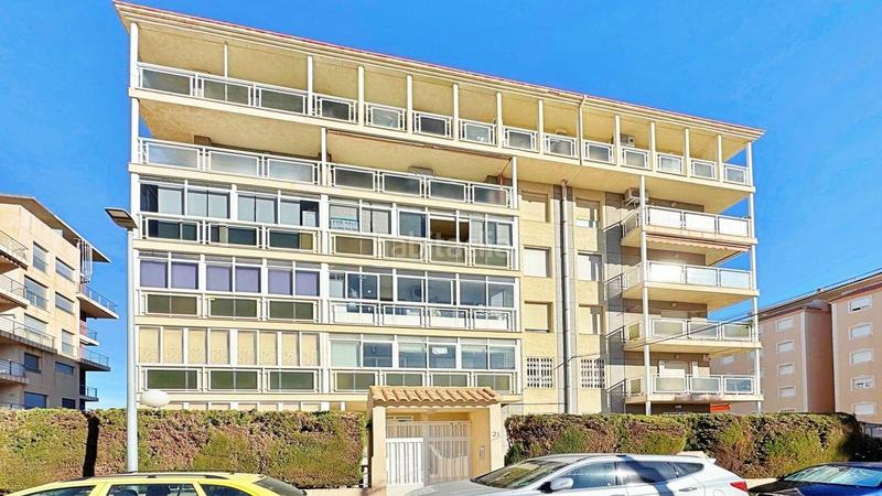 Foto 157da4dd-b585-49e0-b56b-75ec9aed4bcc. Apartment with pool in Punta Prima Torrevieja
