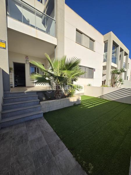 Foto 5e829b97-fc62-4bae-b058-ba06d5c08bfc. House with pool in nueva Torrevieja Torrevieja