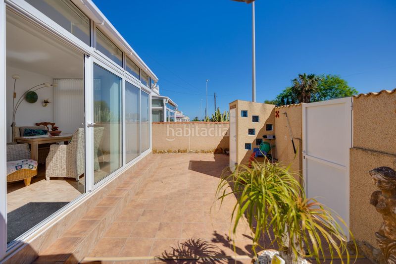 Foto 21c9826f-2786-4639-8df9-a07ea41ee373. Chalet villa independiente con vistas al mar, parcela soleada y gran potencial en Orihuela