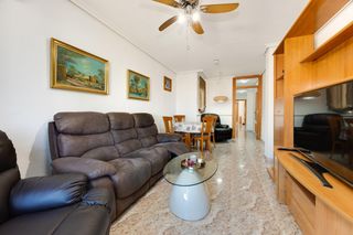 Apartamento en El Molino. Apartamento impecable cerca el corazón de torrevieja