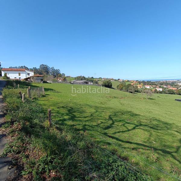 Foto 7afa4de1-6259-40c8-8970-6a39c814e17a. Terrain résidentiel dans Gijón - cm del truebanu 105 dans Gijón