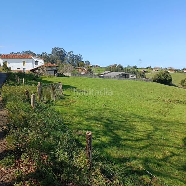 Foto b56f63ba-40df-4c55-ac45-588f0e1054a5. Terrain résidentiel dans Gijón - cm del truebanu 105 dans Gijón