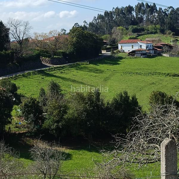 Foto ce124246-ecdc-494d-93a8-c3d6d2ab40d8. Terrain résidentiel dans Gijón - cm del truebanu 105 dans Gijón