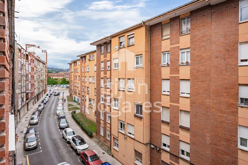 Foto 0e7c8b5e-99a8-481b-9036-33165844926e. Piso en Gijón - cl jose marti 3 tres habitaciones con terraza en La Calzada en Gijón
