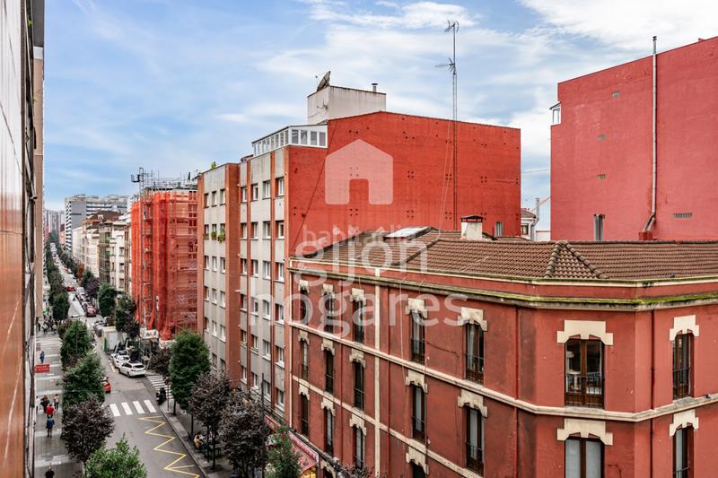 Foto 39b9a363-b86c-42b7-820c-60ef4e039a69. Etagenwohnung in Gijón - cl magnus blikstad 7 in Laviada Gijón