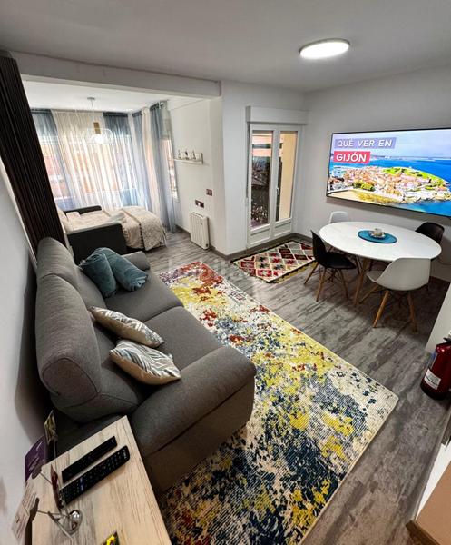 Foto c2ce9018-34de-4e62-87ac-62529b654e90. Pis a Gijón - cl principe 35 a Centro Gijón