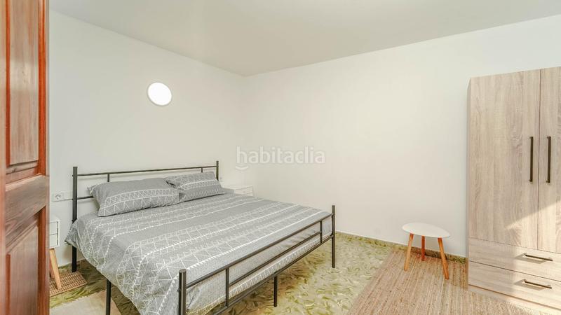 Foto 99a78f1b-3118-4eea-8d2e-550e89042b7a. Alquiler casa adosada alquiler temporal adosado en Sant Joan