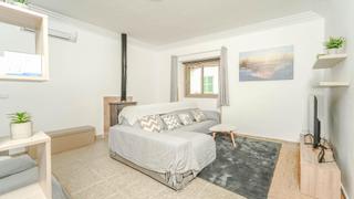 Rent Semi detached house  Calle petra. Alquiler temporal adosado en sant joan