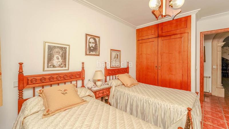 Foto db2bcc89-94b2-4c23-97ba-f76165475b65. Chalet con riscaldamento parcheggio piscina in Ciudad Jardín Palma de Mallorca