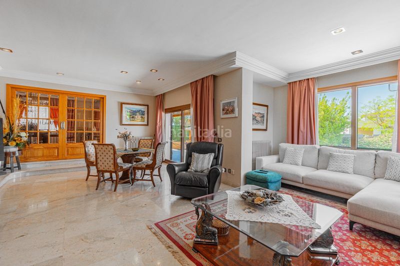 Foto d3284dd8-fa02-4b88-aa68-65c3657f0bf3. Chalet  unifamiliar duplex, con piscina y parking, en pont dinca nou. en Marratxí