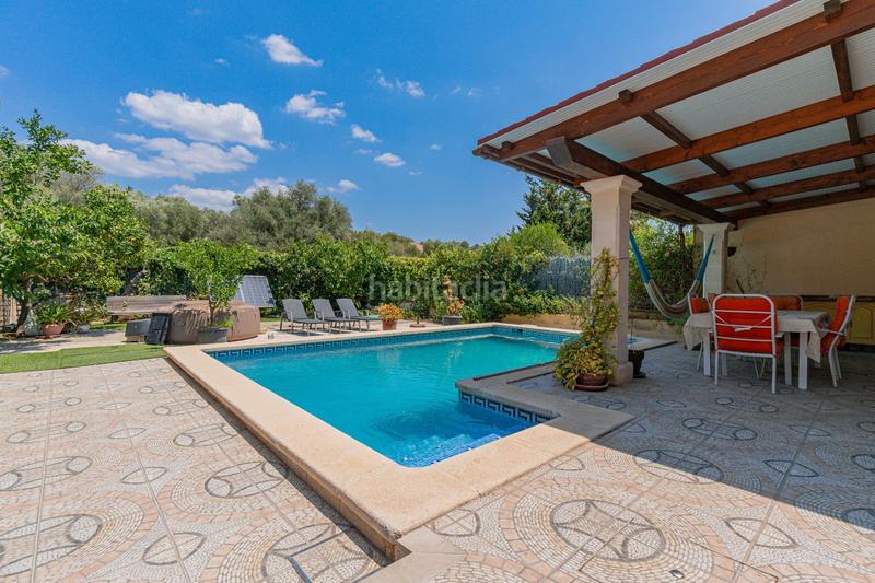 Foto 3bd88601-d261-4a30-bf1d-7cbc70460044. Casa aparellada amb aparcament piscina a Bunyola
