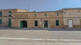 Casa a Santa Eugènia. Casa para reformar en santa eugenia