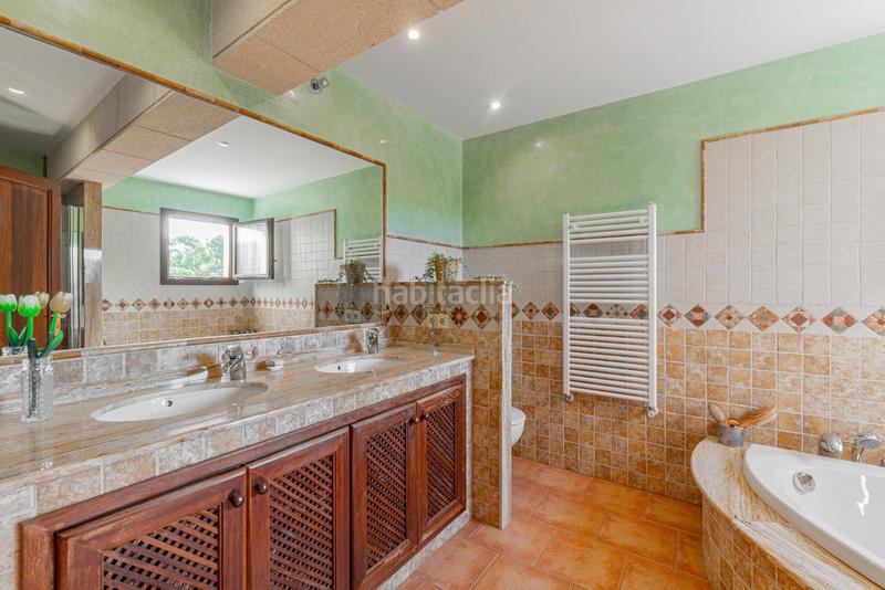 Foto e0454a9d-07c9-4247-85de-81d7b91fa805. Xalet amb calefacció aparcament piscina a Calvià poble Calvià