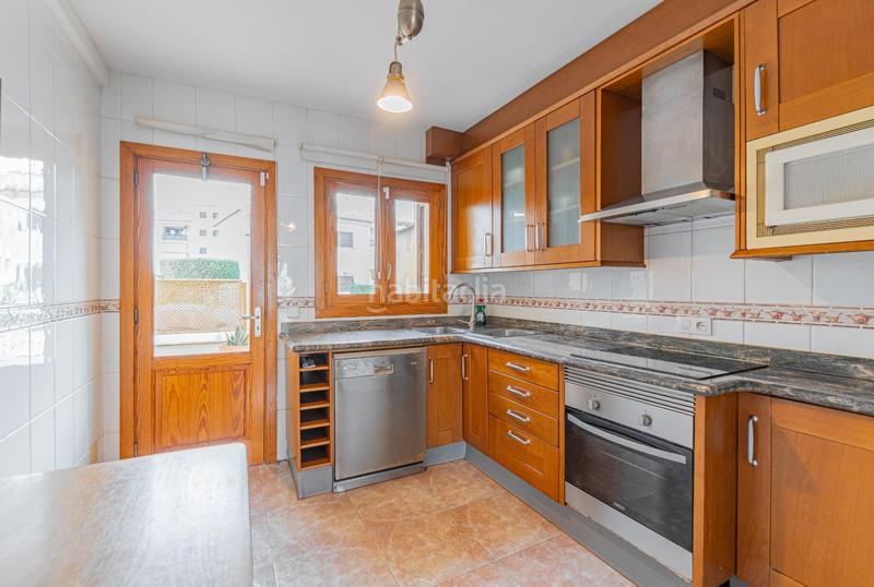 Foto ba016fc6-9f36-402d-bac6-23539e56c826. Duplex dans ramon muntaner dans port d´Alcúdia-platja dálcúdia Alcúdia